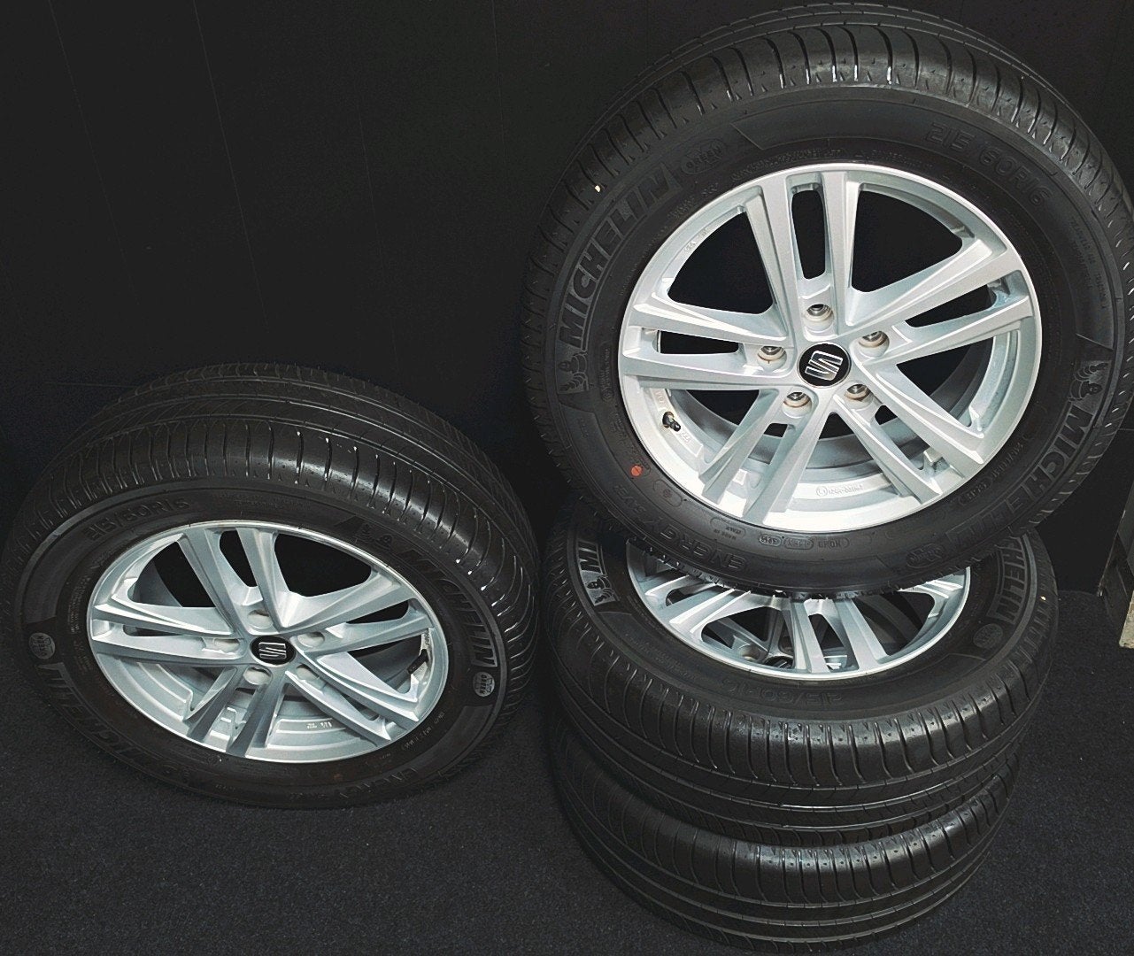 Seat Ateca velgen met Michelin zomerbanden, Auto-onderdelen, Banden en Velgen, 16 inch, Banden en Velgen, Ophalen of Verzenden