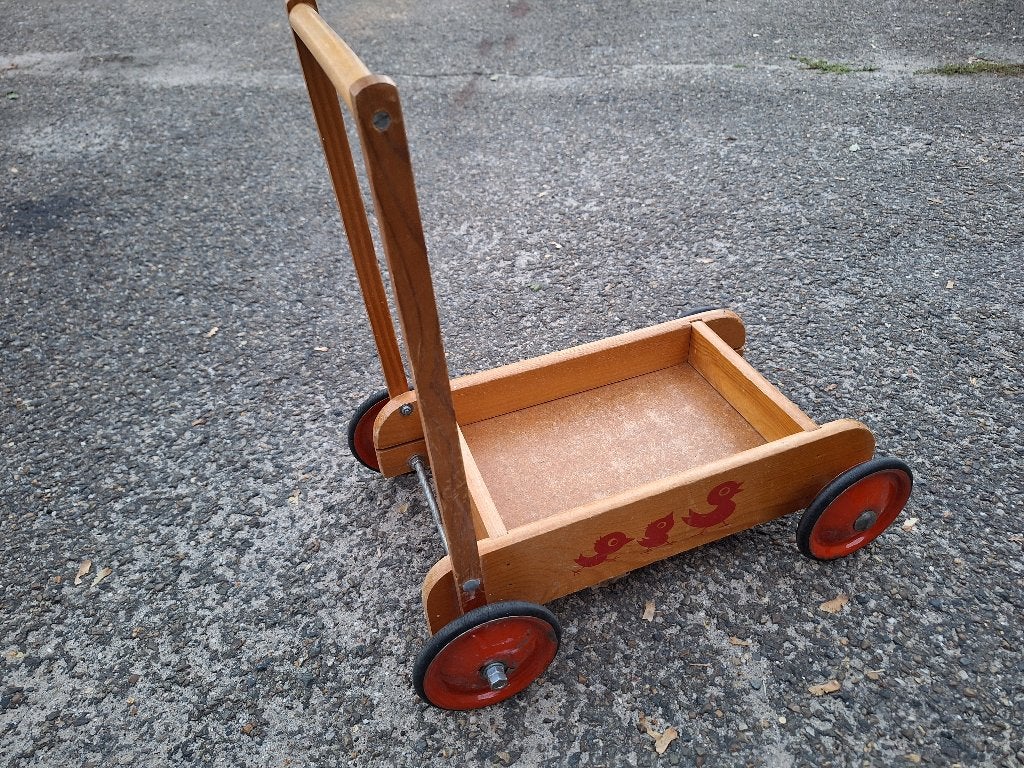 Mooie houten duwkar voor kinderen, Ophalen, Zo goed als nieuw, Duw- of Trekspeelgoed