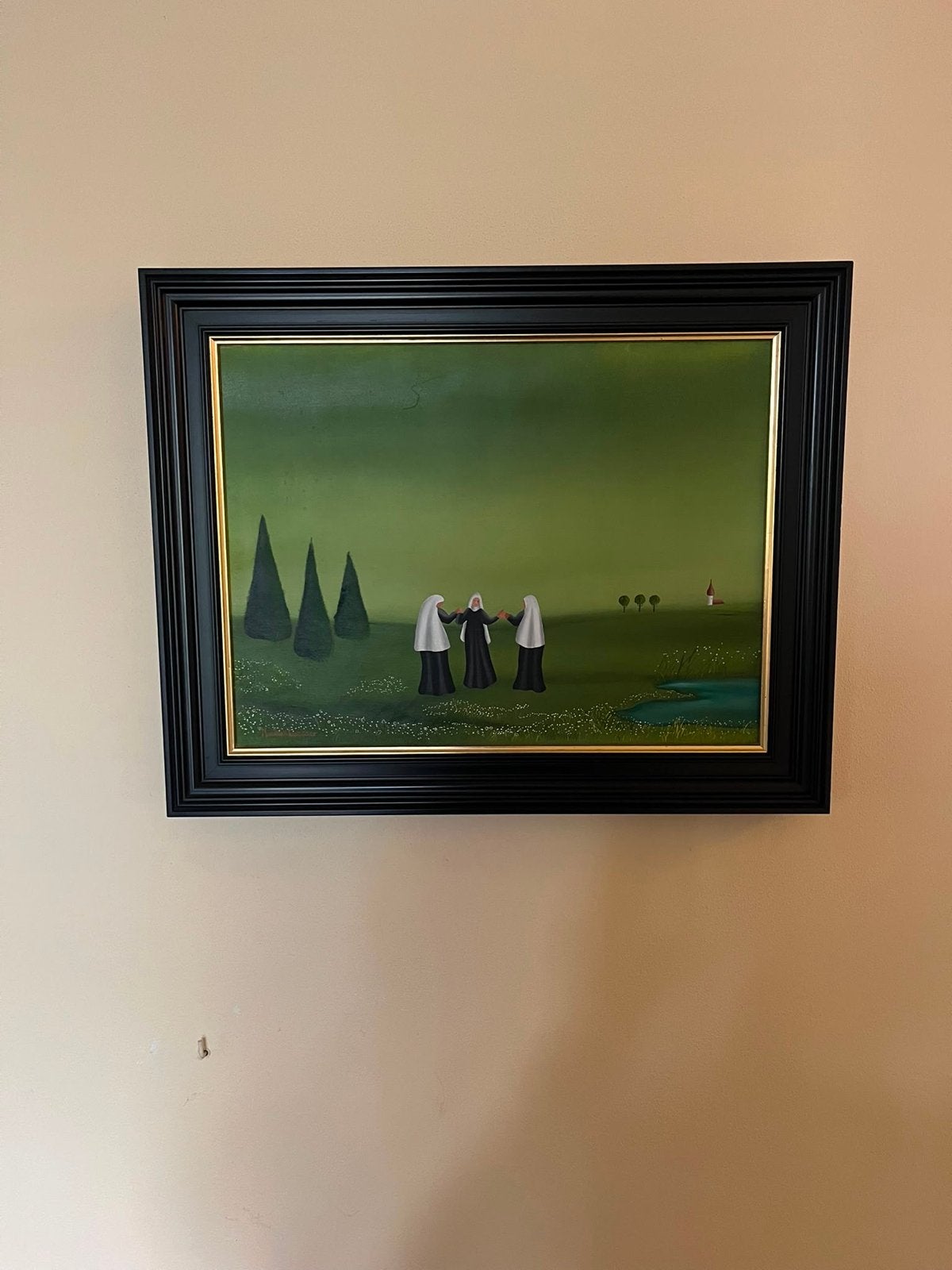 Schilderij met nonnen in groen landschap, gesigneerd, Doek, Realistisch, Ophalen of Verzenden, Gesigneerd