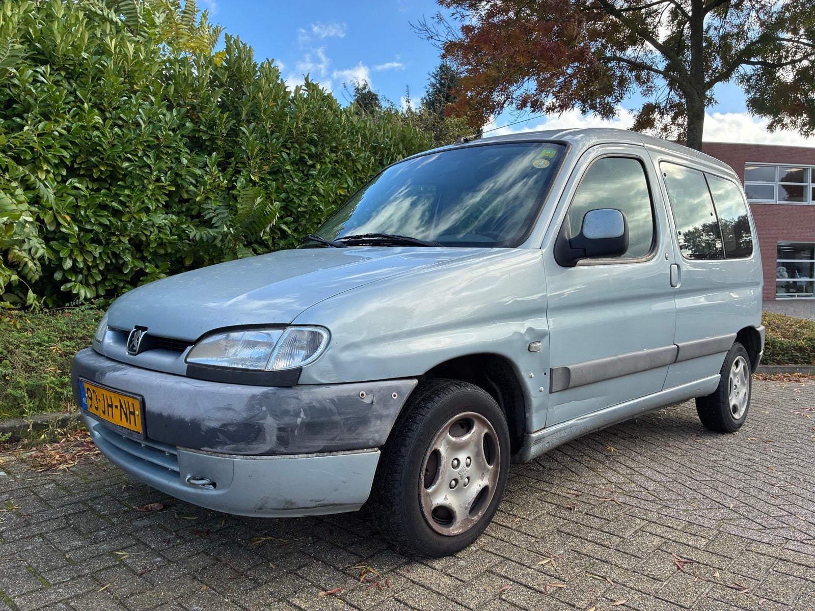 Peugeot Partner 1.6 16V Combispace 2002 Grijs, Auto's, Voorwielaandrijving, 1160 kg, Stof, 4 cilinders
