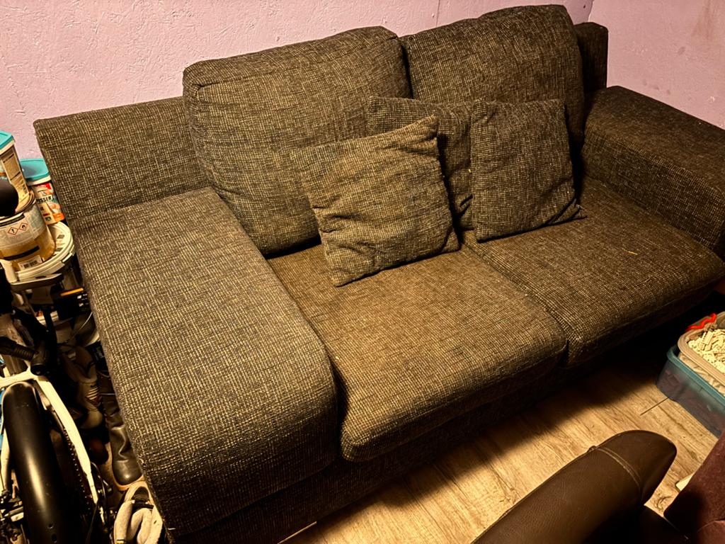 Gratis Comfortabele 3-zits bank met kussens, Ophalen, Gebruikt, Driepersoons, 75 tot 100 cm