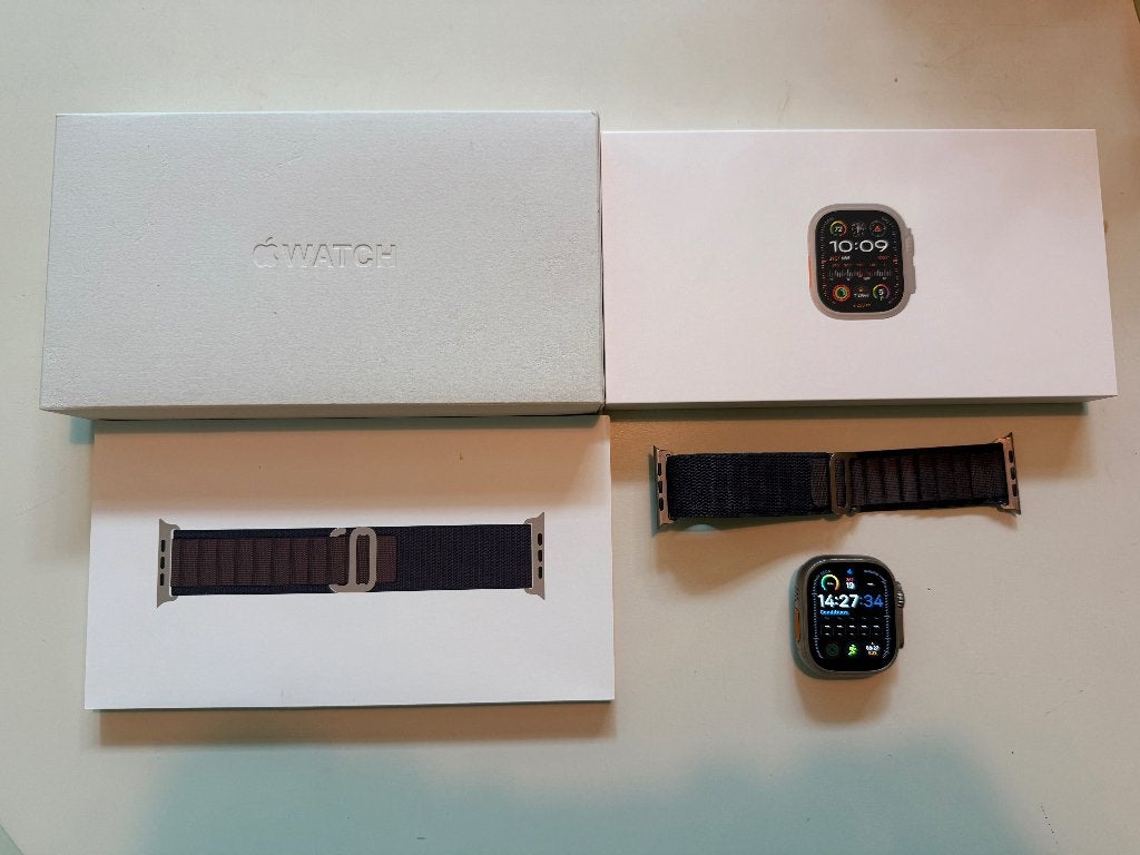 Apple Watch Ultra 2 met Alpine bandje