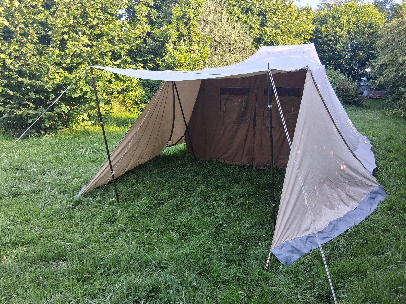 De Waard Zilvermeeuw, Caravans en Kamperen, Tenten, Ophalen, Gebruikt
