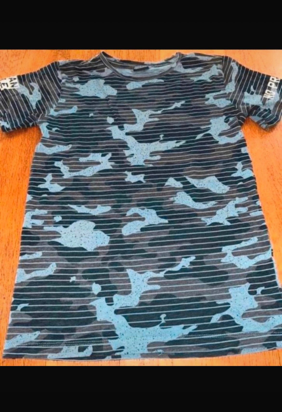 T-shirt mt 158 blauw legerprint, Ophalen of Verzenden, Zo goed als nieuw, Jongen, Shirt of Longsleeve