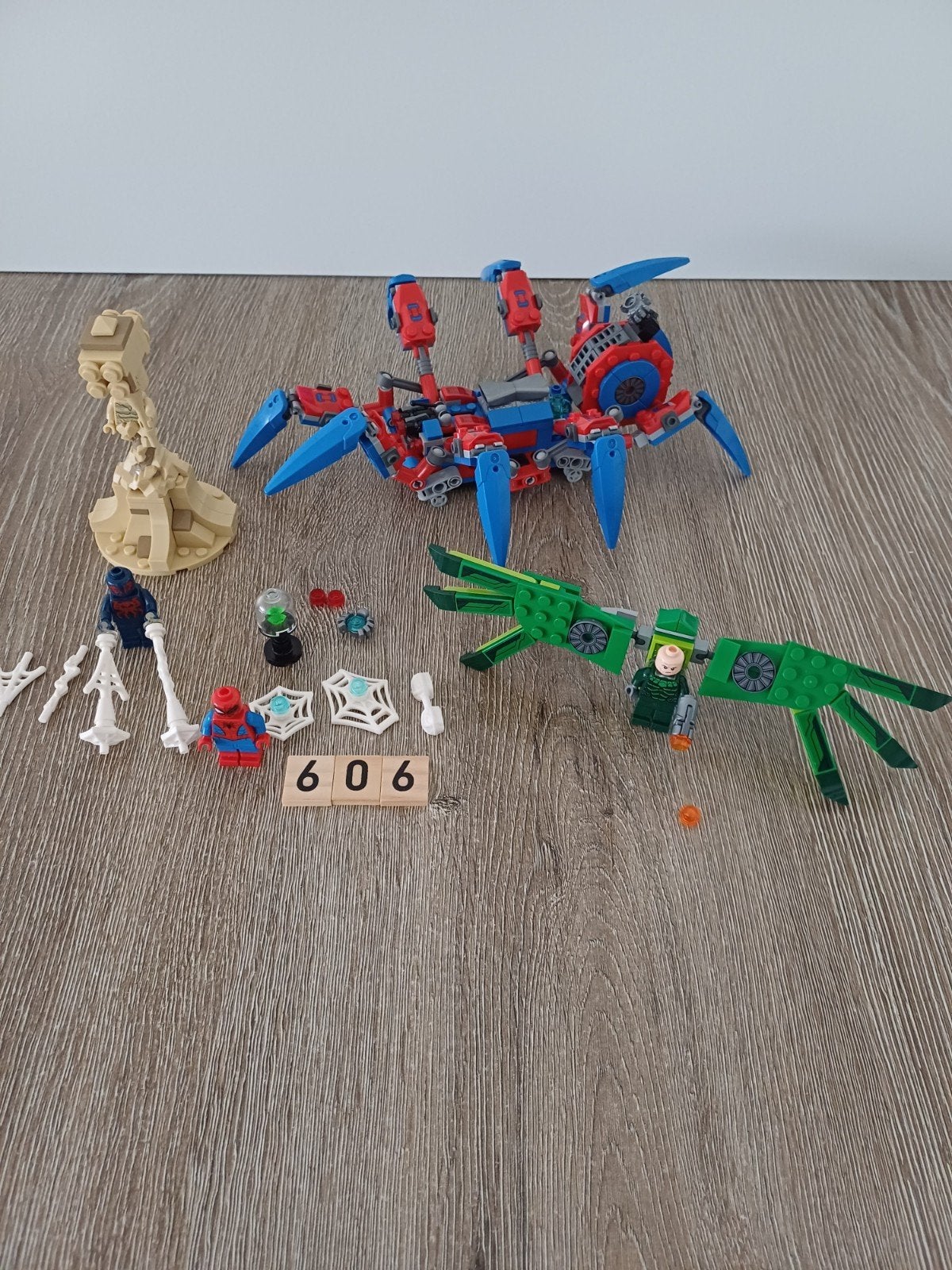 Lego Marvel Spiderman Spinnenkrabbler 76114, Ophalen of Verzenden, Zo goed als nieuw