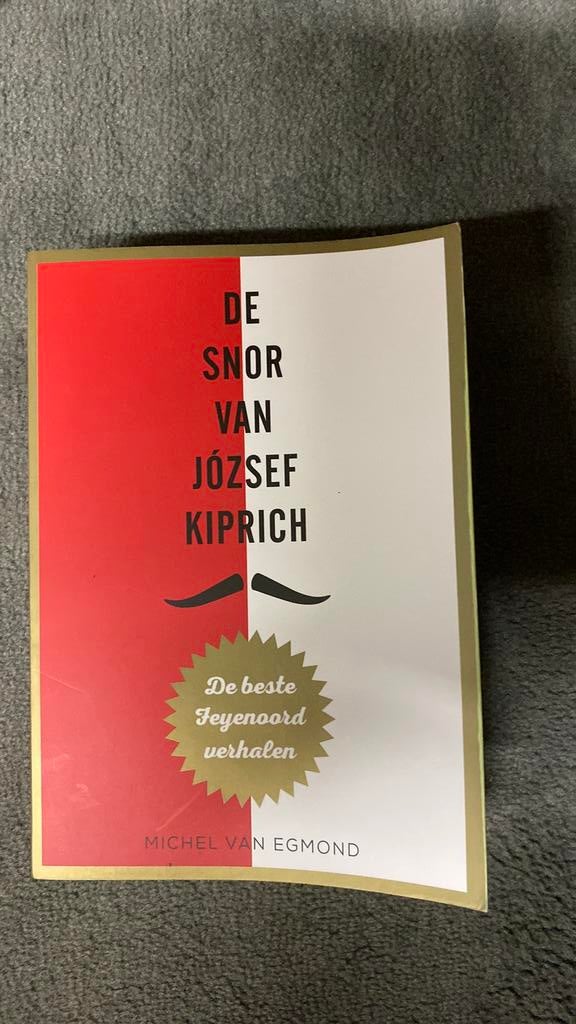 Michel van Egmond - De snor van József Kiprich, Michel van Egmond, Ophalen of Verzenden, Zo goed als nieuw, Balsport