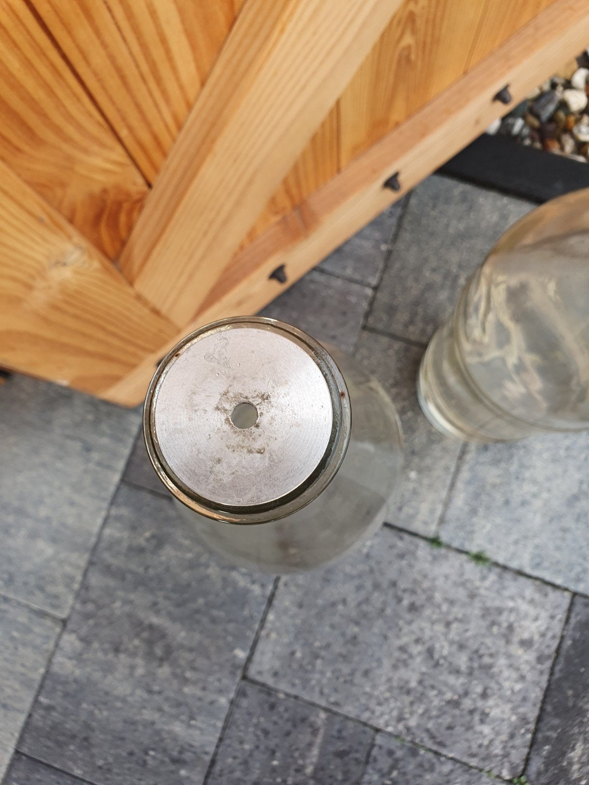 2 grote glazen flessen, Ophalen, Nieuw, Overige kleuren, Glas