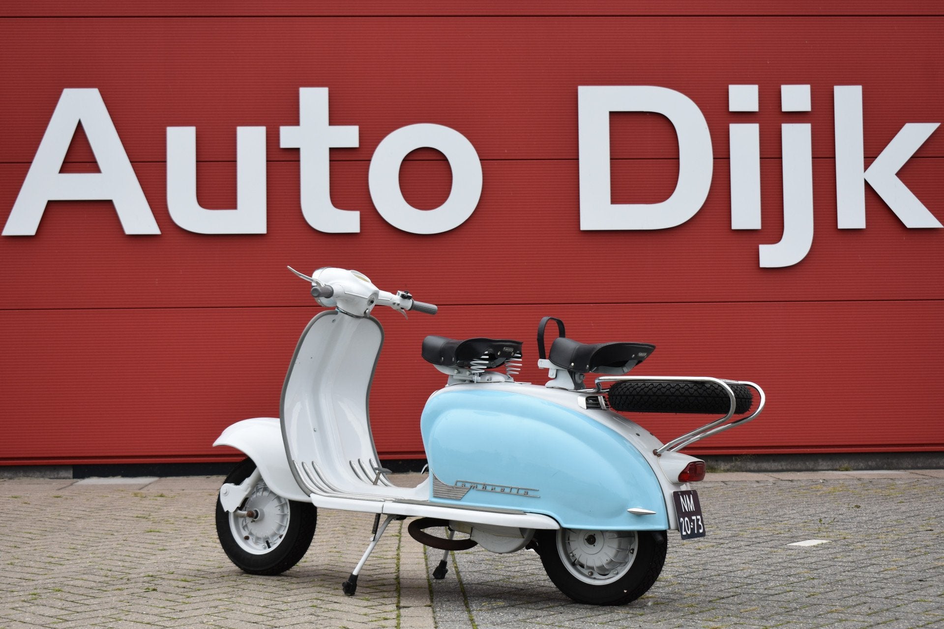 Lambretta 125 LI Prachtig! | Volledig gerestaureerd, Motoren, Verkoop@autodijk.nl, Hogedijken 24
9101WV  DOKKUM, NL, Auto Dijk Verkoop B.V.
