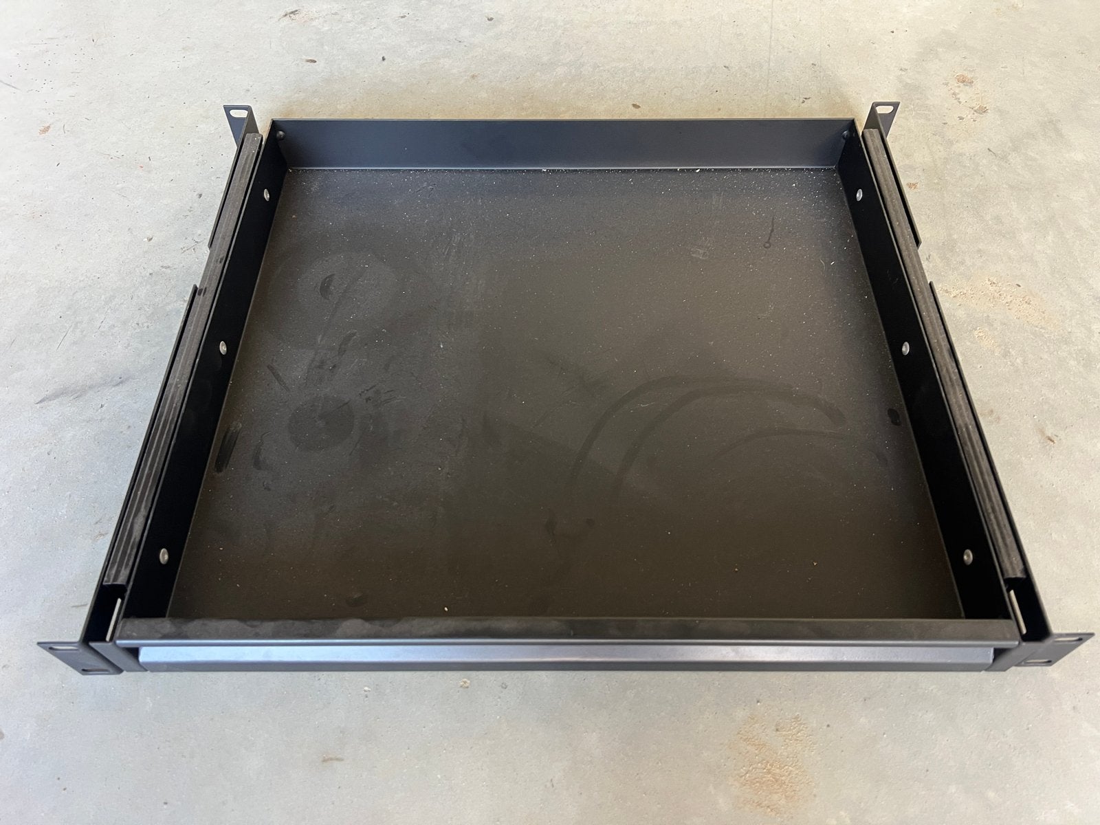 19 inch 1HE Rack Lade - Zwart, Ophalen