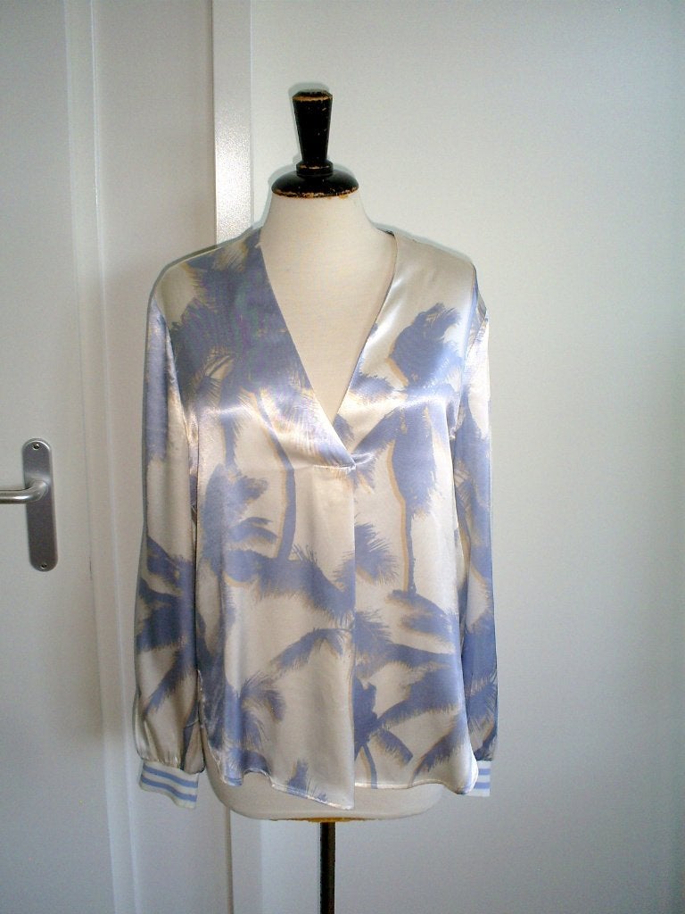 NIEUW __ prachtige OUI blouse top maat M, Maat 38/40 (M), Blauw, Nieuw, Ophalen of Verzenden