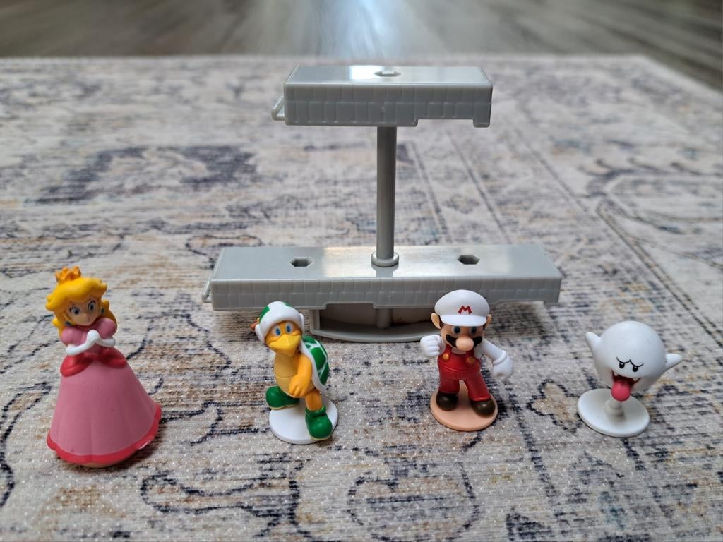Divers speelgoed Super Mario, Ophalen of Verzenden, Zo goed als nieuw