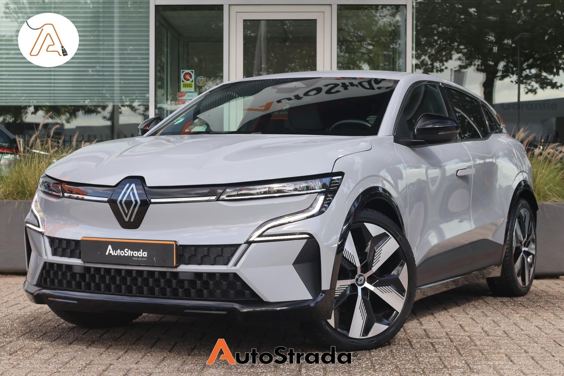 Renault Mégane E-Tech EV60 220pk Optimum Charge Techno SoH, Auto's, Dealer onderhouden, Met garantie (alle), Leder en Stof, Origineel Nederlands