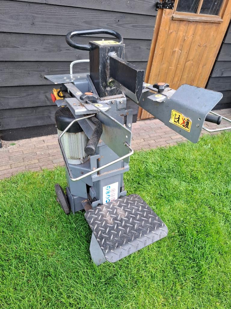 Huur Nu: Krachtige Houtklover - €25/dag!, Tuin en Terras, Kloofmachines, Ophalen, Gebruikt, Staand, Onbekend