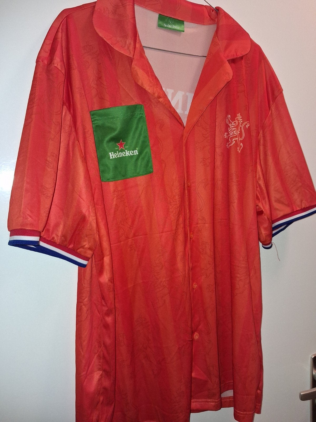 Heineken Oranje EK/WK Shirt en Broek L/XL €7,50, Consumentenservice@heineken.nl, Verzenden, Heineken Brouwerijen B.V., Zo goed als nieuw