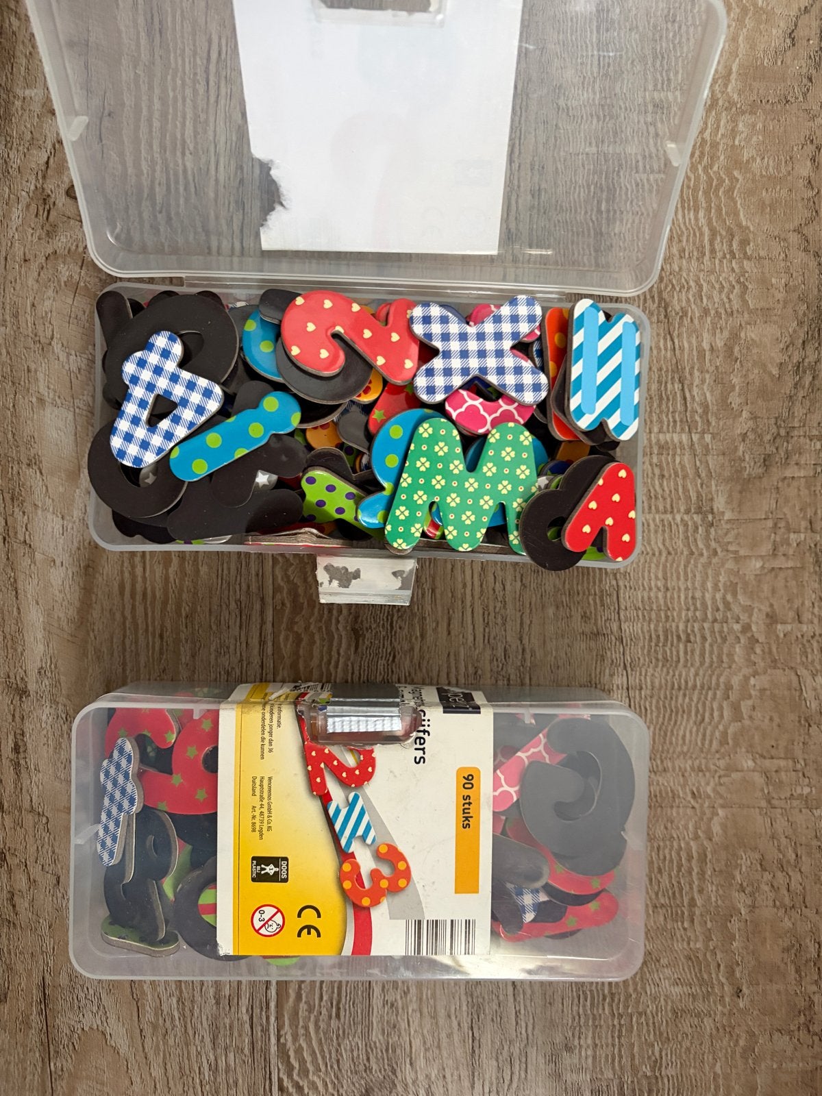 Magnetische letters, cijfers en symbolen - Totaal 190 stuks, Kinderen en Baby's, Speelgoed | Educatief en Creatief, Ophalen, Gebruikt