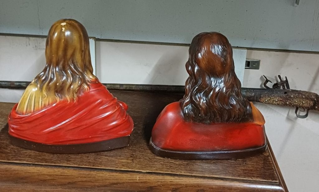 Gipsen buste van Jezus Ch., Ophalen