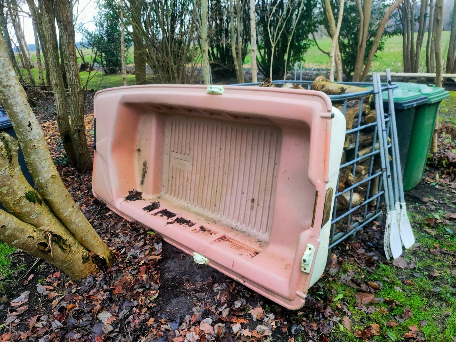 Kunststof bijboot, Ophalen, Gebruikt