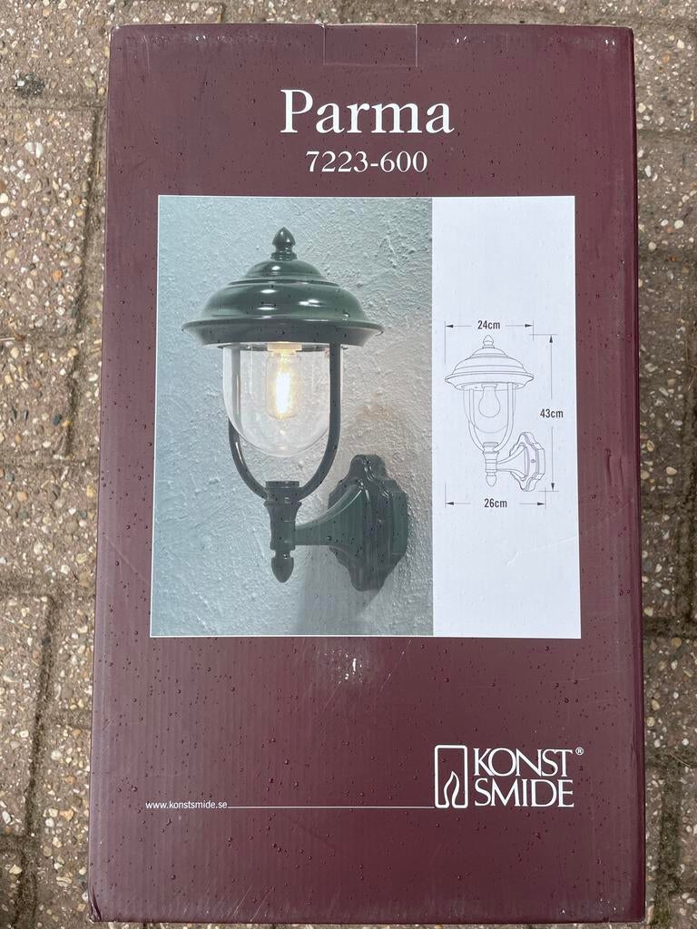Parma Buiten Wandlamp - Klassiek Design, Nieuw in Doos, Tuin en Terras, Overige materialen, Wandlamp, Ophalen of Verzenden, 50 tot 250 watt