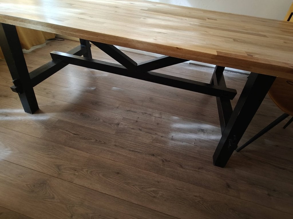 Ikea skogsta tafel, Ophalen, Gebruikt, 100 tot 150 cm, 200 cm of meer