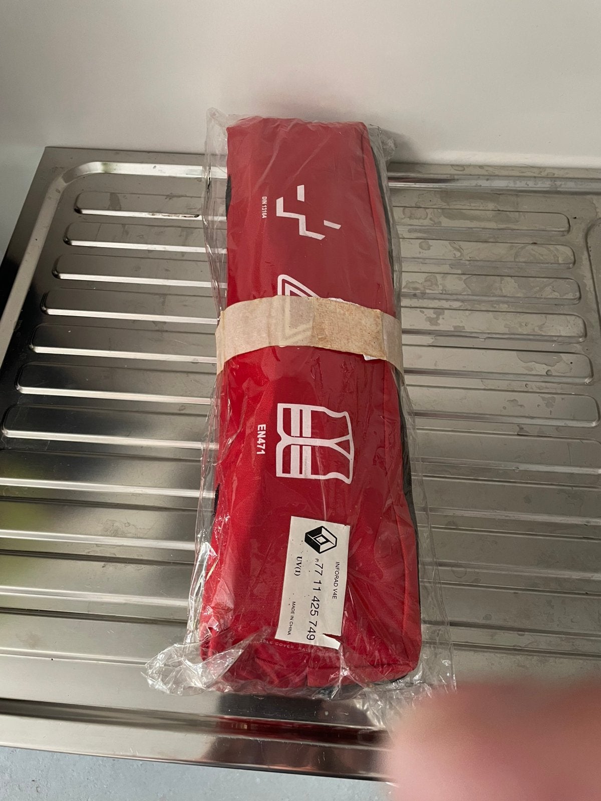 Vakantie auto EHBO kit NIEUW, Ophalen