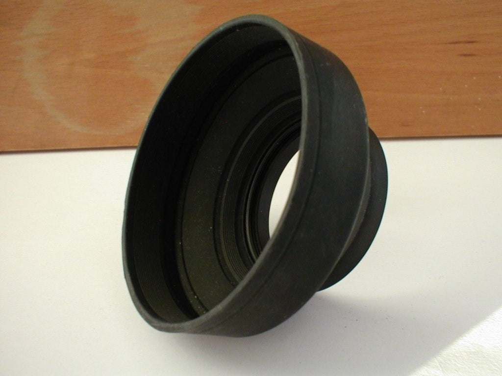 forse rubberen zonnekap, 58mm schroefdraad, Overige merken, Overige typen, Ophalen of Verzenden, Zo goed als nieuw