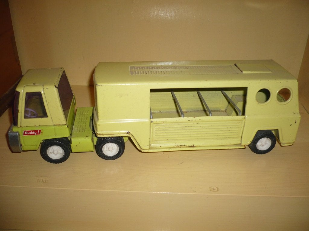 Mie18<> buddy l blikken veewagen, Verzenden