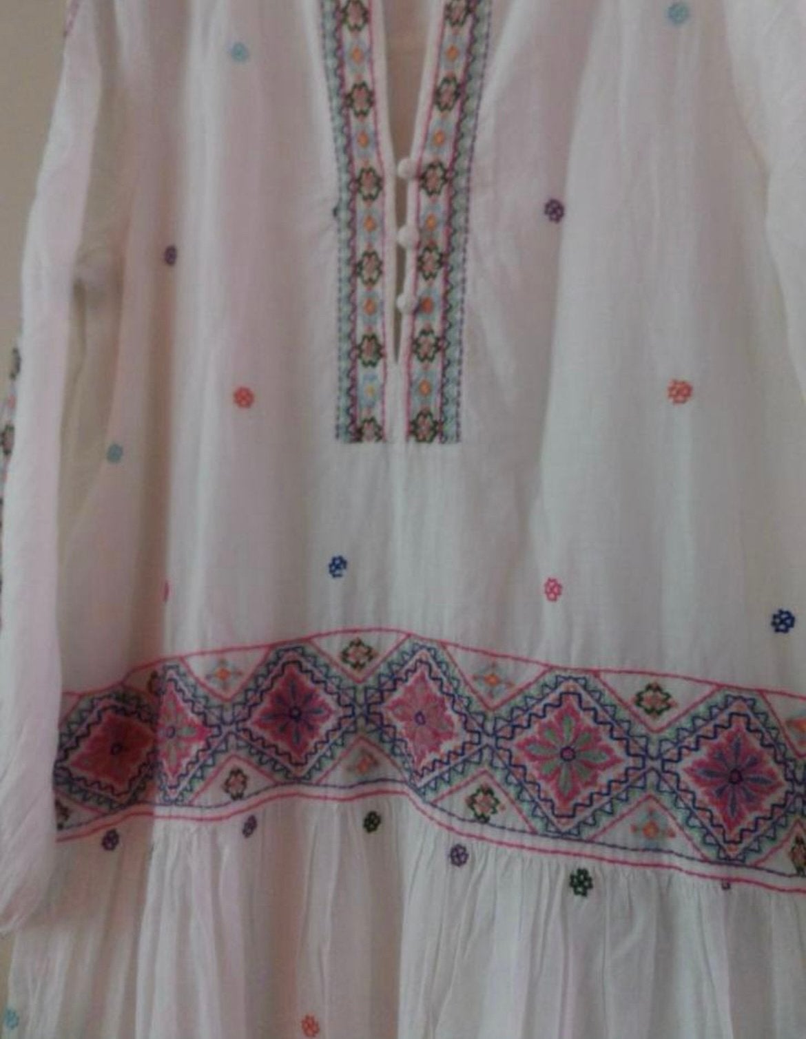Zara witte jurk gekl. borduursels Maat S, Kleding | Dames, Maat 38/40 (M), Wit, Ophalen of Verzenden, Zo goed als nieuw
