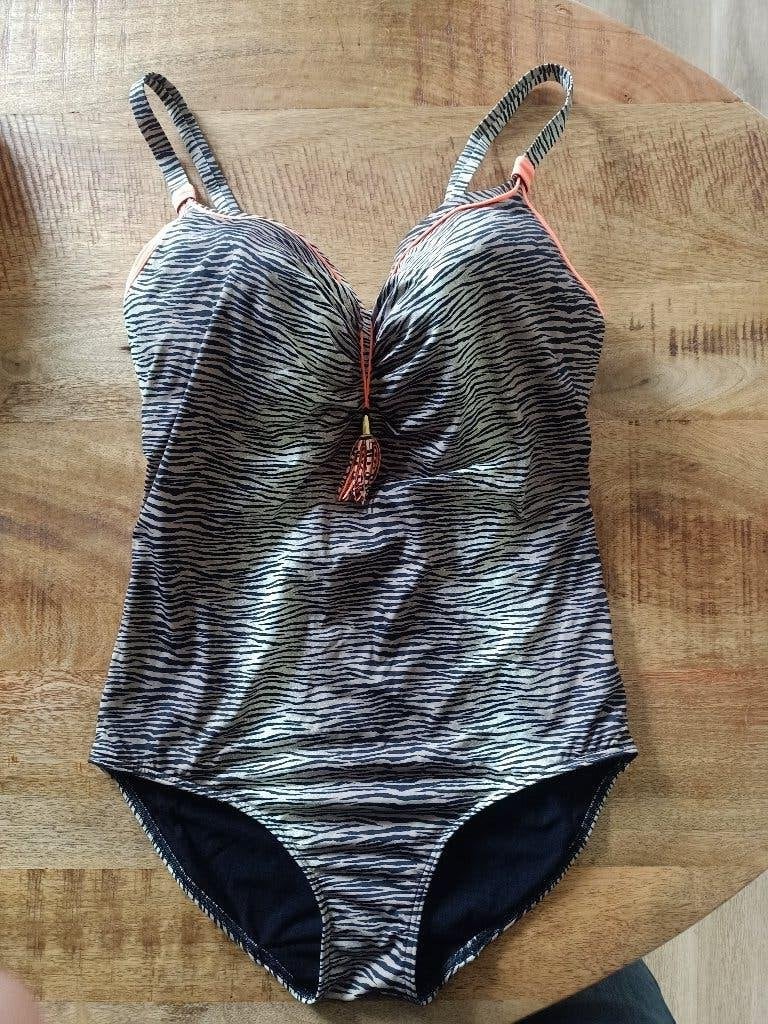 Prima donna badpak 75 F Nieuw bruin 75F, Kleding | Dames, Badmode en Zwemkleding, Bruin, Nieuw, Badpak, Ophalen of Verzenden