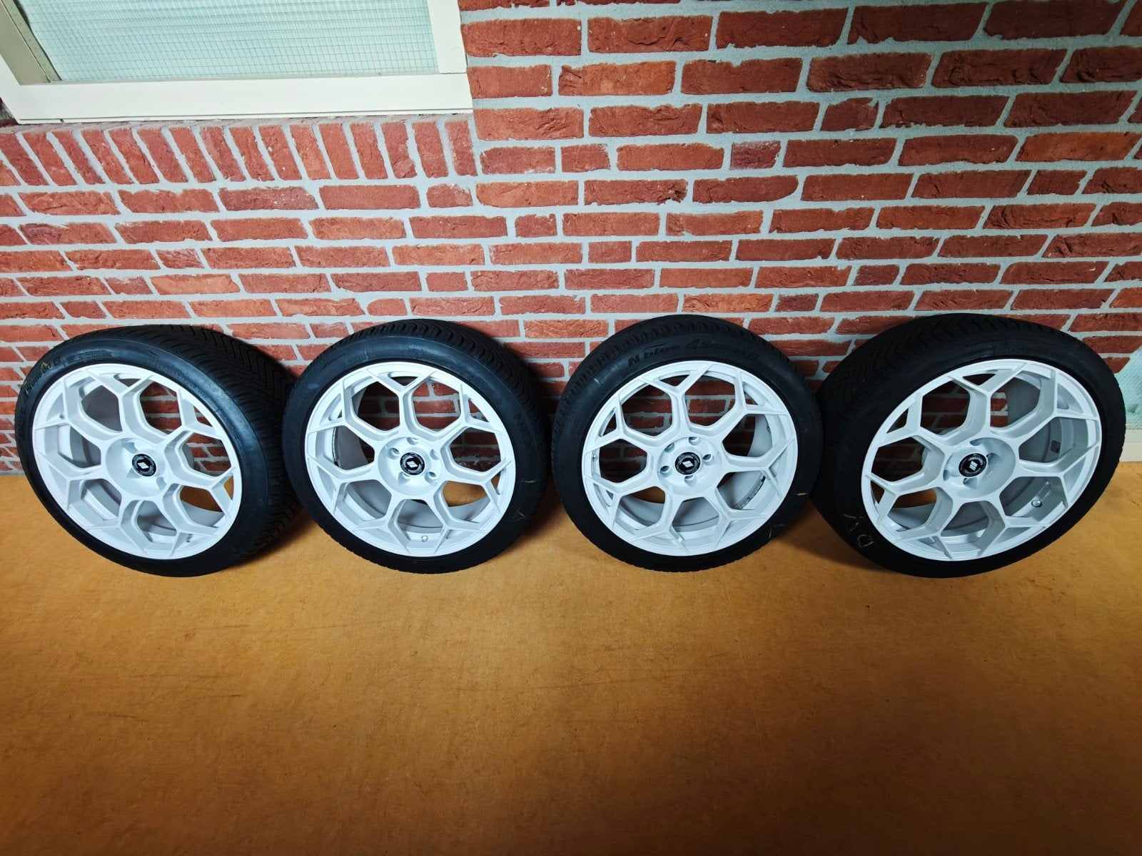 Set Alfa Romeo GMP Italia 18x8j 5x110 65.1mm et35 met banden, Auto-onderdelen, Banden en Velgen, Ophalen, 18 inch, Banden en Velgen