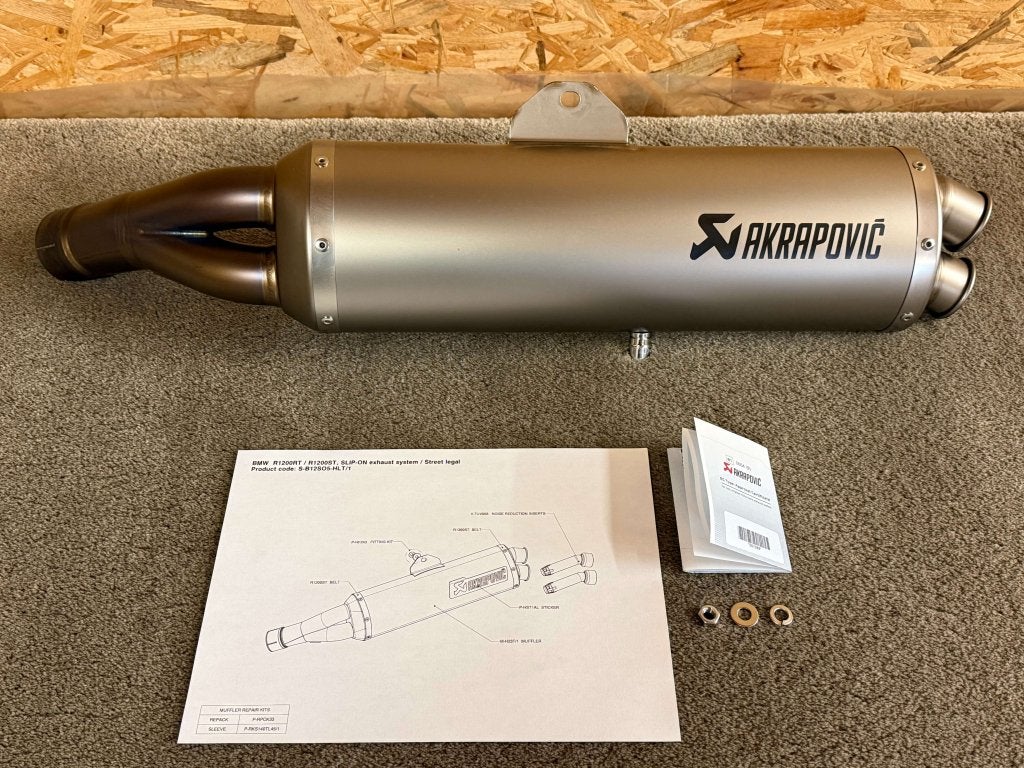 Akrapovic uitlaat demper BMW R1200RT R1200ST 2005-2009, Motoren, Onderdelen | BMW, Gebruikt, Verzenden, Info@bmw-motorrad-welt.com