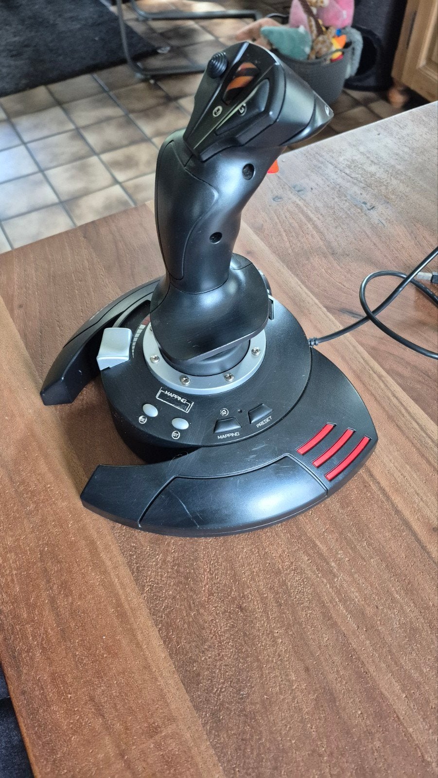 Thrustmaster T-Flight Stick X, Spelcomputers en Games, Gebruikt, Ophalen of Verzenden, Thrustmaster, PC