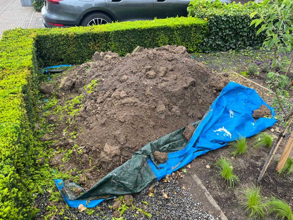 Tuinaarde / Schone grond - 15-20 kruiwagens, Tuin en Terras, Ophalen of Verzenden, Zo goed als nieuw, Overige typen