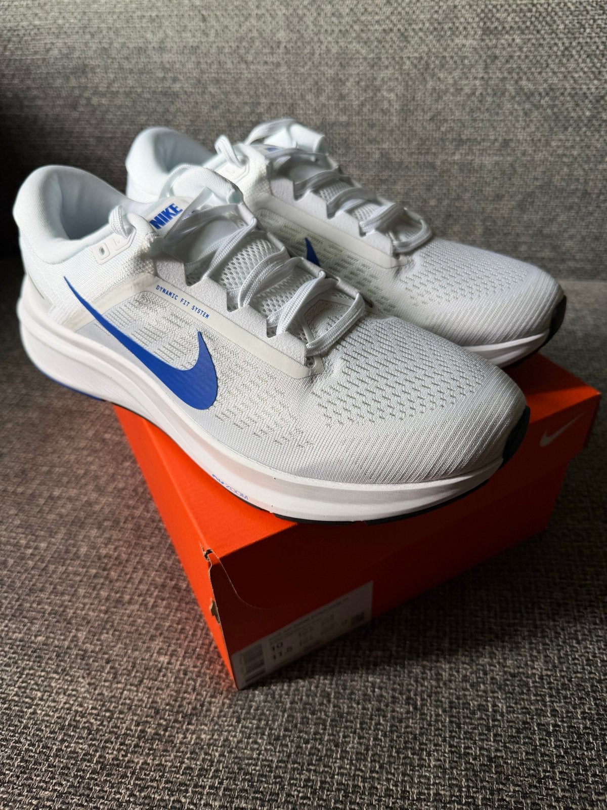 Nike Air Zoom Structure 24 - Maat 44 - Nieuw in doos, Kleding | Heren, Schoenen, Nieuw, Ophalen of Verzenden, Wit, Sportschoenen