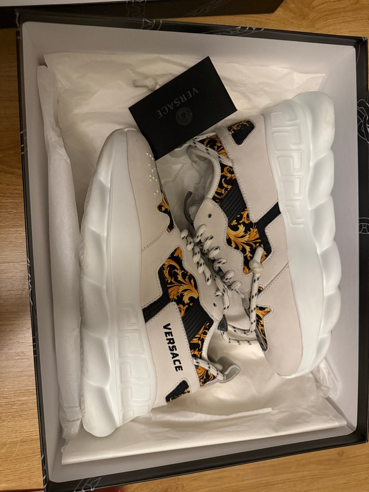 Nieuwe Versace Chain Reaction sneakers, Ophalen, Nieuw, Wit, Sneakers of Gympen