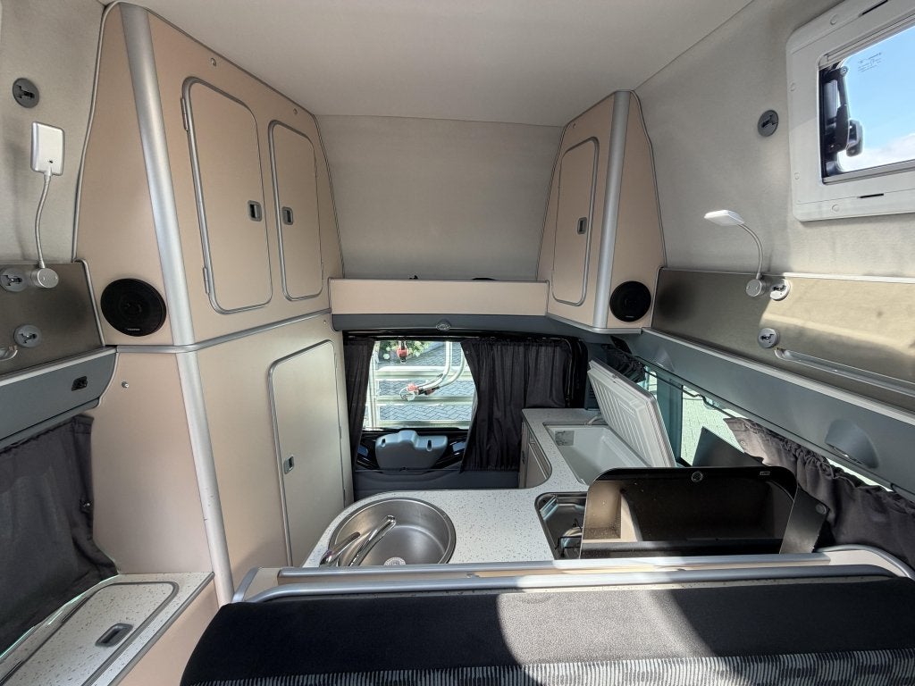 Westfalia NUGGET- 109.000 KM- EURO 5- NIEUWSTAAT!, Buscamper of Camperbus, Bedrijf, Westfalia, Overige merken
