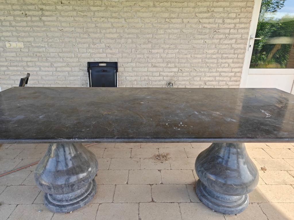 Stenen (zware!) tuintafel gratis af te halen, Tuin en Terras, Tuintafels, Ophalen, Gebruikt, Rechthoekig
