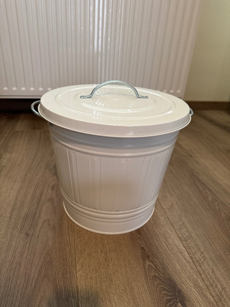 afvalemmer metaal | crème | Ikea KNODD | 16 liter, Huis en Inrichting, Woonaccessoires | Prullenbakken, Minder dan 10 liter, Ophalen
