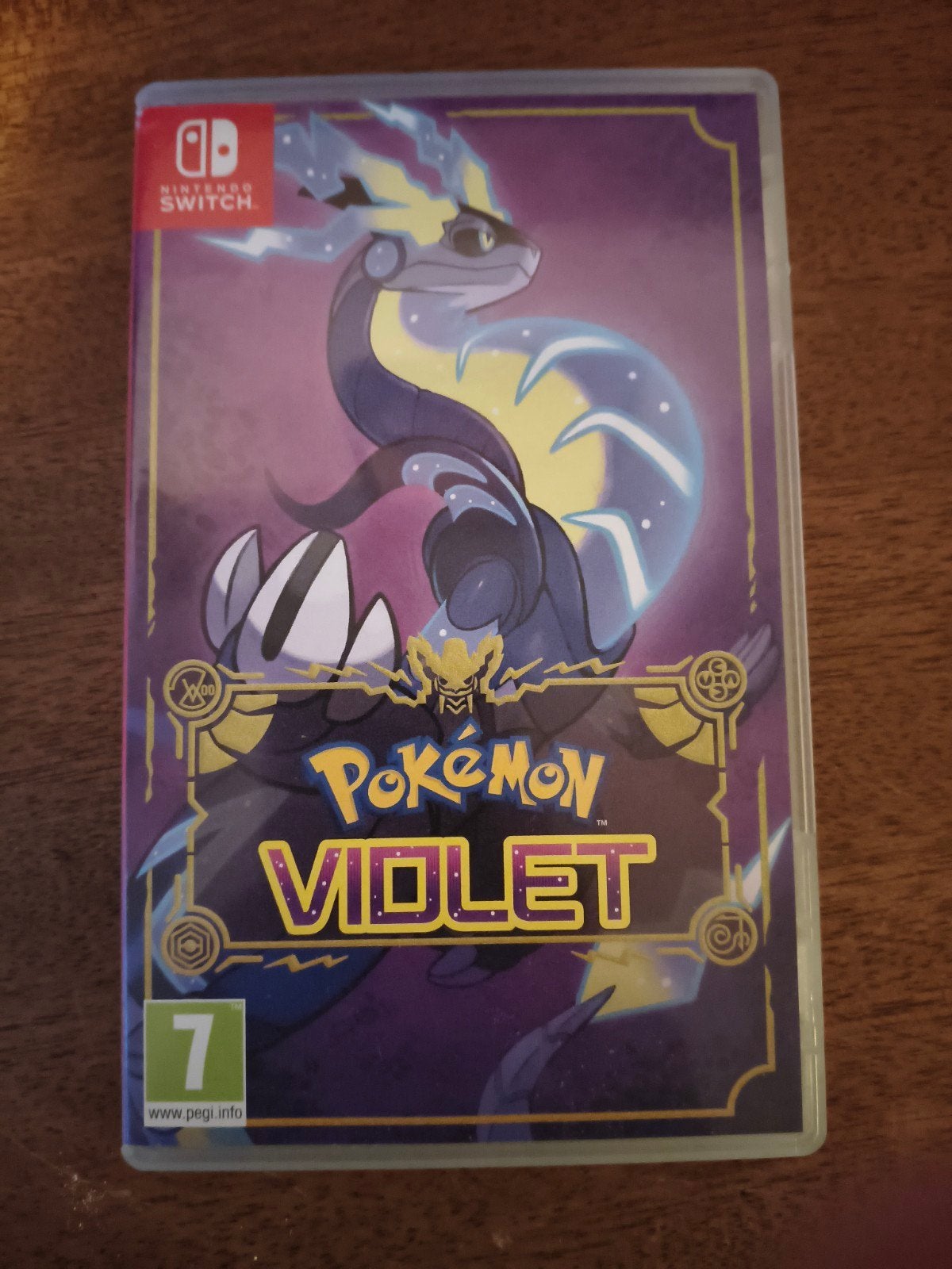 Pokémon Violet voor Nintendo Switch - Zo goed als nieuw, Spelcomputers en Games, 1 speler, Ophalen of Verzenden, Zo goed als nieuw