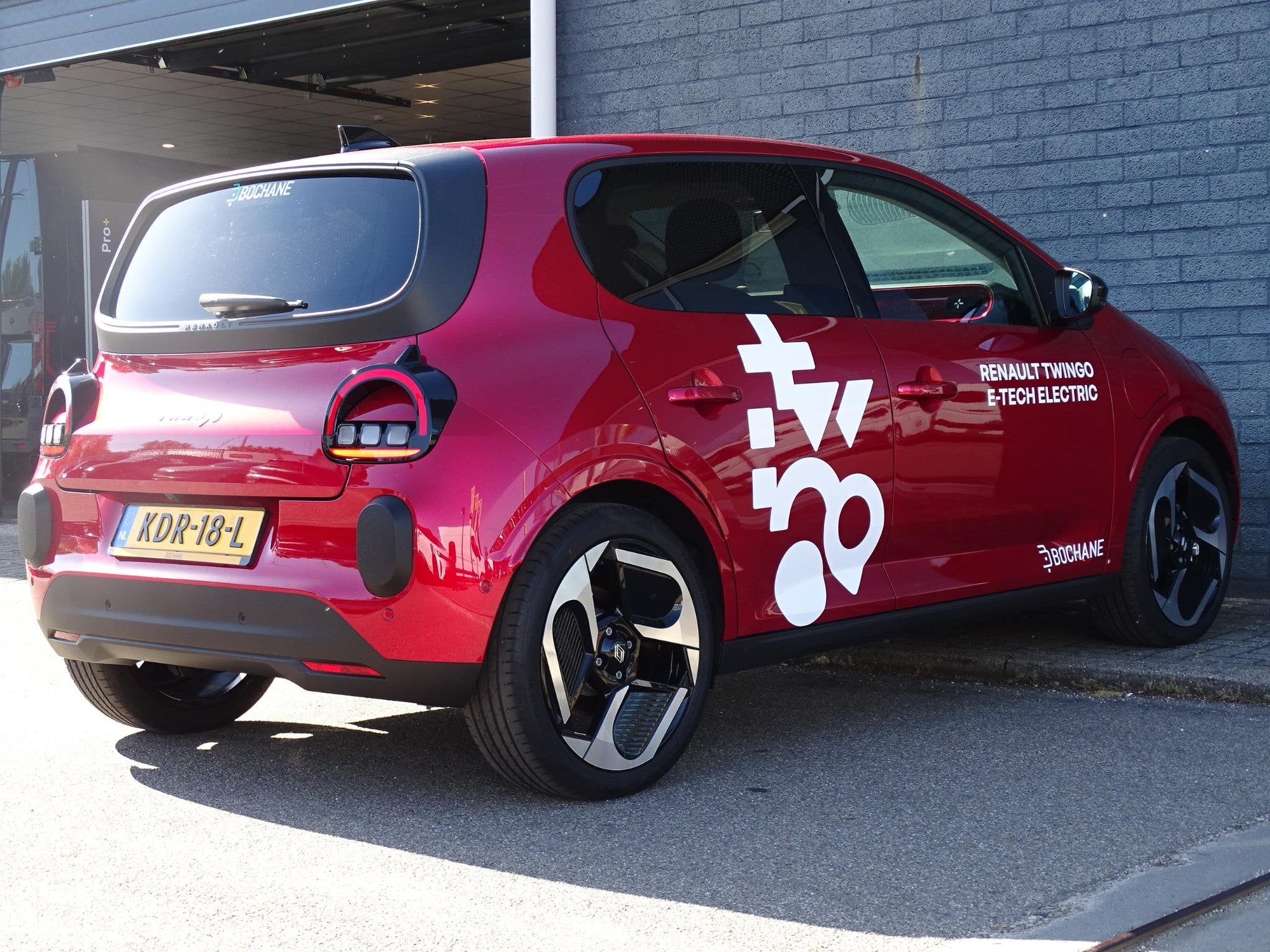 Renault Twingo urban range techno 27.5 kWh | DEMO | PACK PRI, Huisgarantie, Electronic Stability Program (ESP), Met garantie (alle)