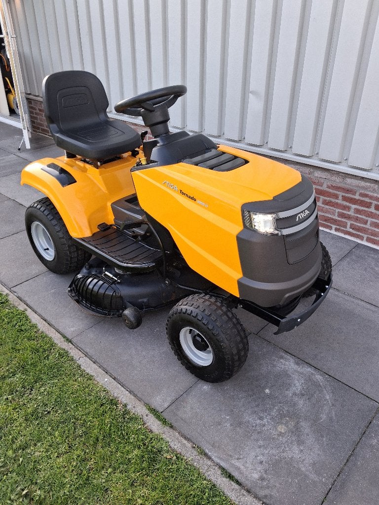 Stiga Tornado 16,5pk OHV AVS B&S Hydrost , Mulchdek , als NW, Stiga, Ophalen of Verzenden, Zo goed als nieuw, Stiga
