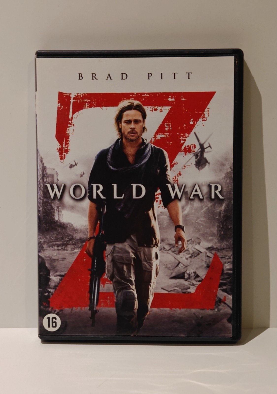 World War Z DVD Actiethriller met Brad Pitt zombie apocalyps, Nederlands, Vanaf 16 jaar, Actiethriller, Ophalen of Verzenden