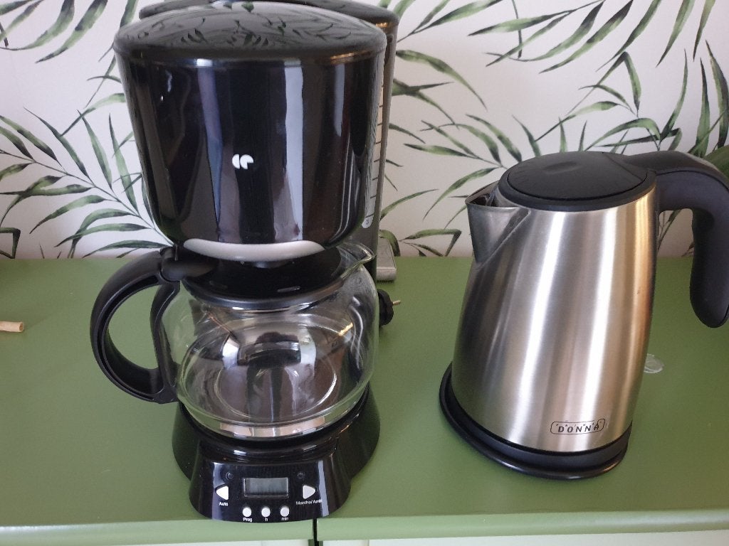 Koffie en thee, Ophalen, Zo goed als nieuw