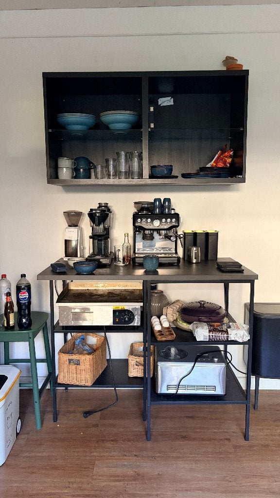Ikea hoge/bar tafel met bovenkast, Huis en Inrichting, Ophalen, 50 tot 100 cm, Zo goed als nieuw, Minder dan 100 cm