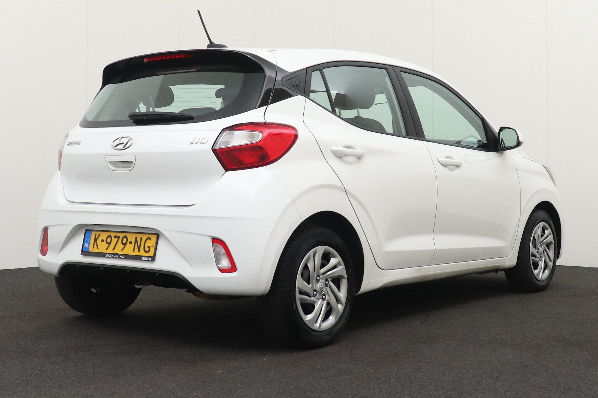 Hyundai i10 1.0 Comfort 5-zits Carplay Cruise LED (bj 2021), Auto's, Stof, Gebruikt, 899 kg, Start-stop-systeem