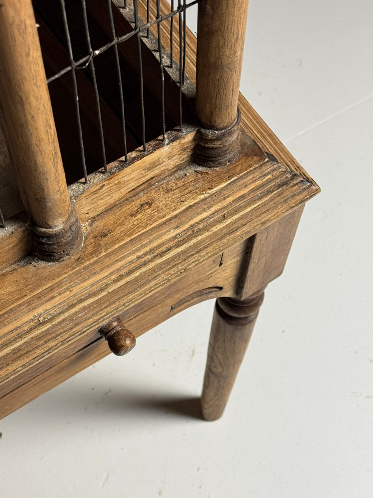 Vintage vogelkooi teak, Ophalen, Zo goed als nieuw, Metaal, Vogelkooi