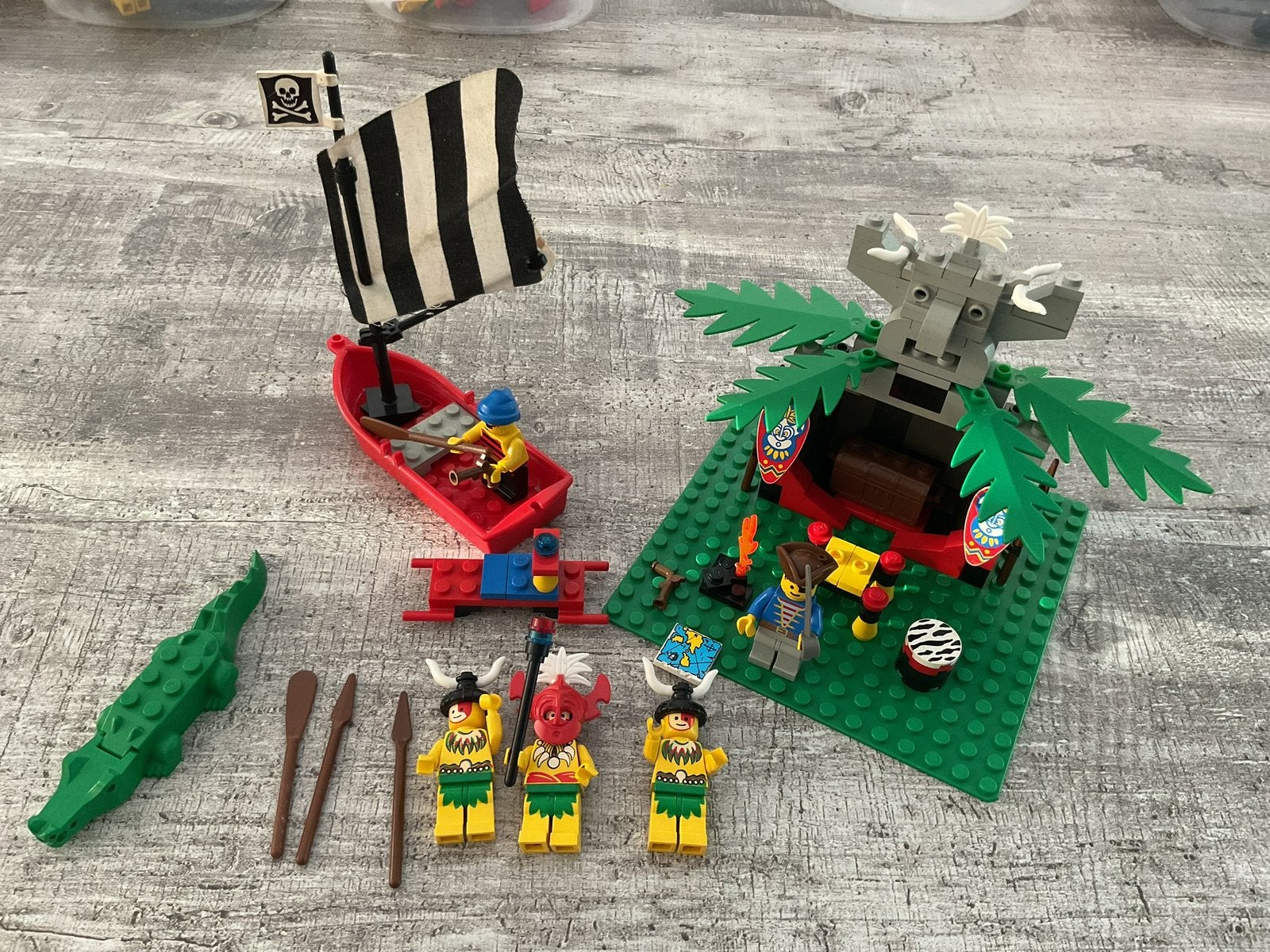 Lego  6262 Classic Pirates Islanders : King Kahuka’s Throne, Ophalen of Verzenden, Gebruikt