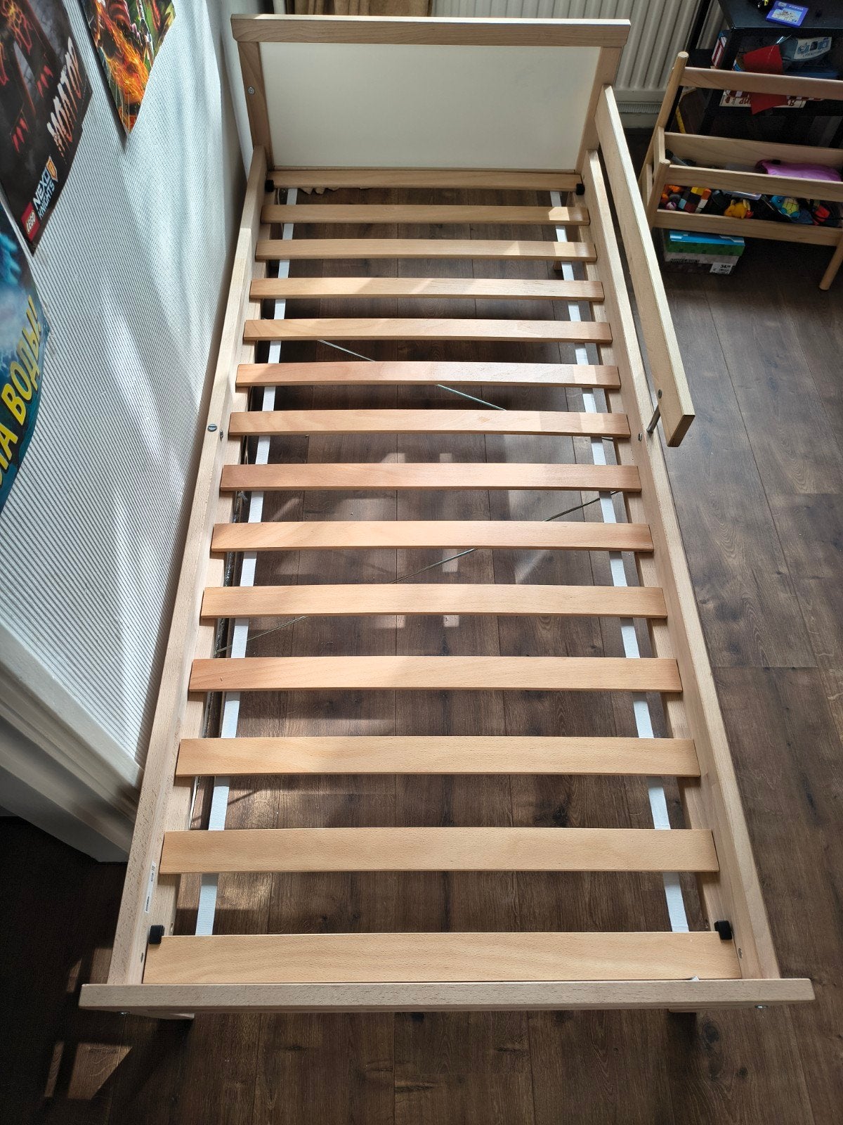 Ikea SNIGLAR peuterbed 70x160 met matras en matrasbescherme, Lattenbodem, Gebruikt, 70 tot 85 cm, 140 tot 160 cm