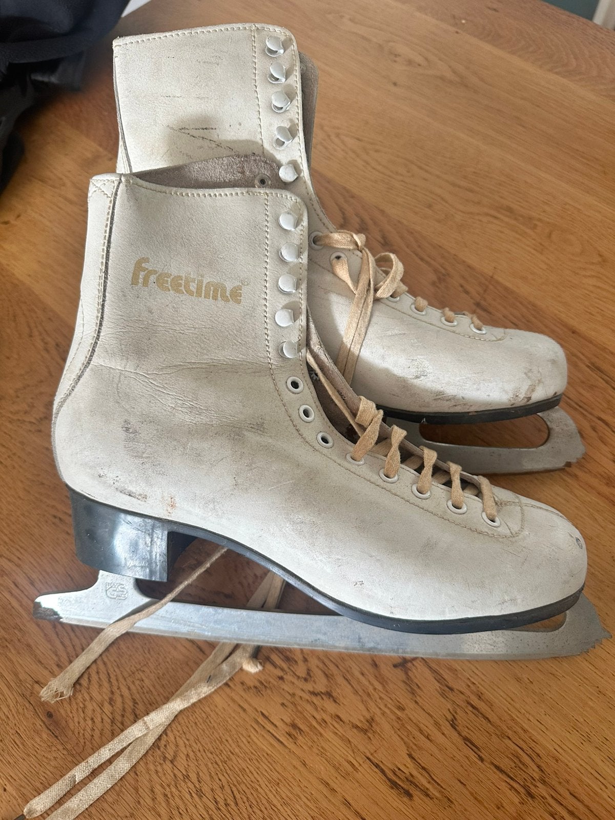 Schaatsen, Ophalen, Gebruikt, IJshockeyschaatsen