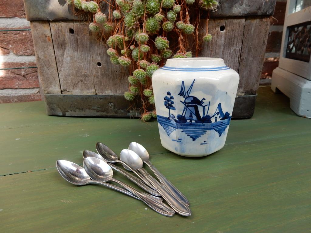 Delfts blauw lepelvaasje, Ophalen of Verzenden