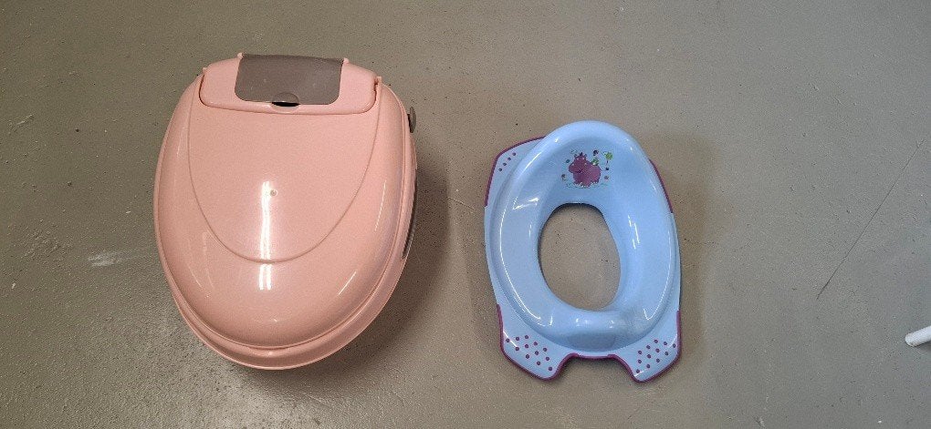 wc potje en toiletbril verkleiner, Ophalen, Gebruikt, Overige typen, Standaard